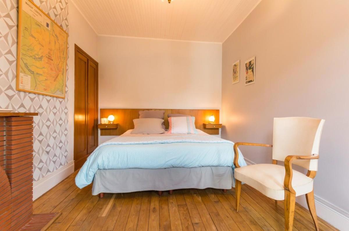 La Maison Bleue Arquian Ngoại thất bức ảnh